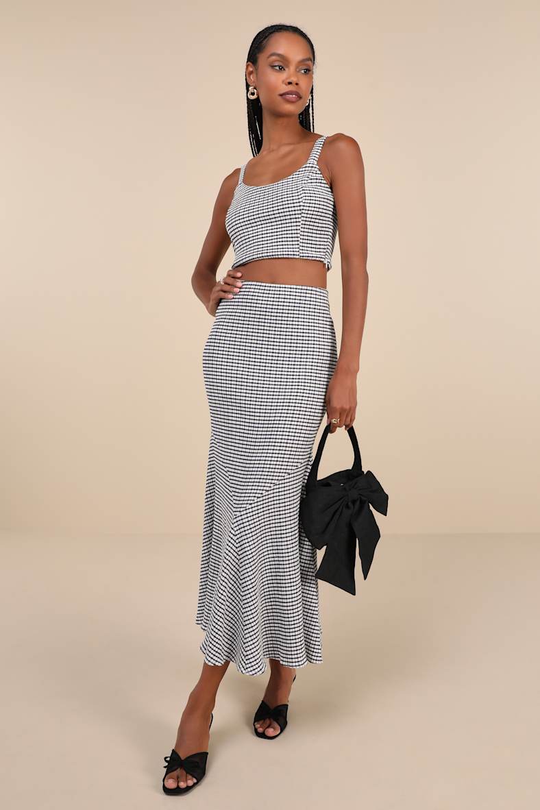 Cute Dresses, Tops, Shoes & Clothing for Women