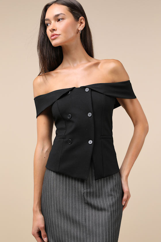 LULUS POISED MINDSET BLACK OFF-THE-SHOULDER BUTTON-FRONT VEST TOP