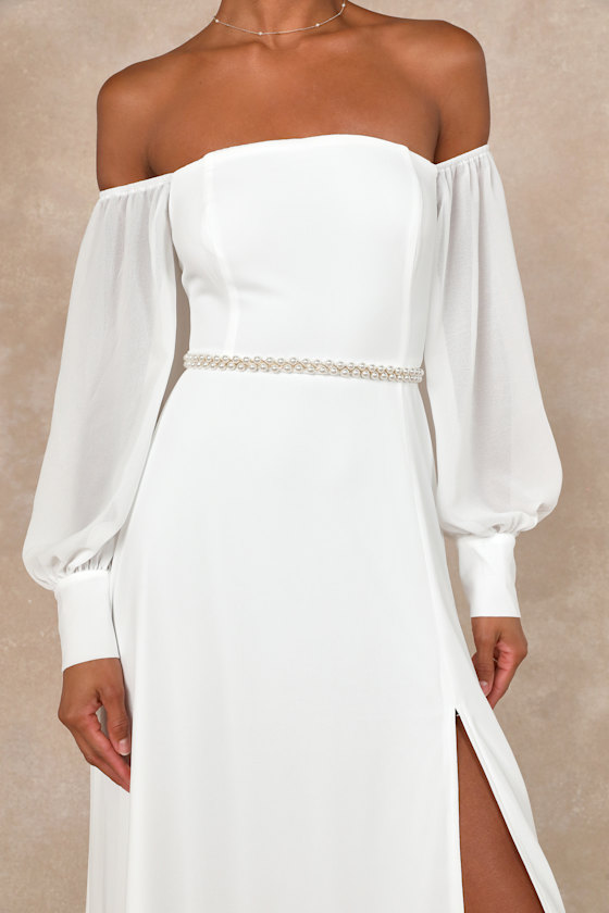 LULUS TRENDSETTING GLOW GOLD PEARL BELT