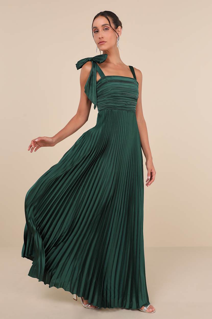 green bow dress Love Without Limits Kelly Green Bow Strap Mini Dress main image 0