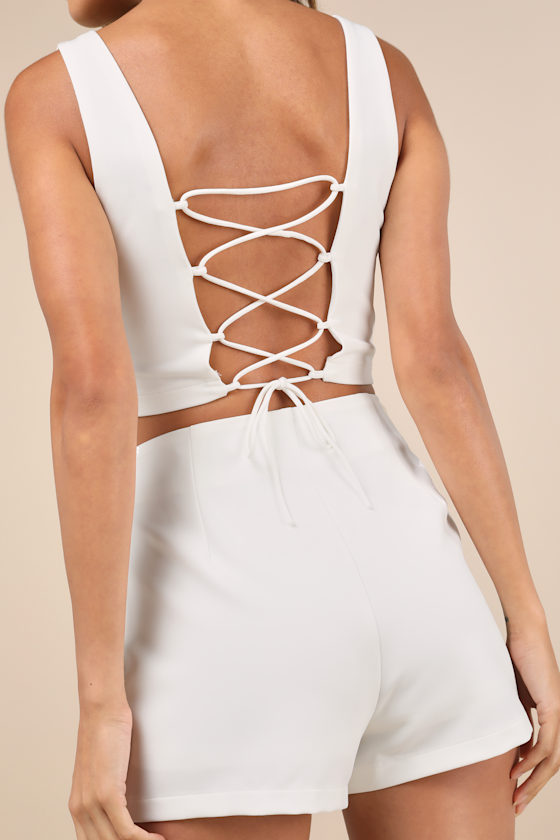LULUS EXCEPTIONALLY STYLED IVORY LACE-UP TWO-PIECE SKORT ROMPER