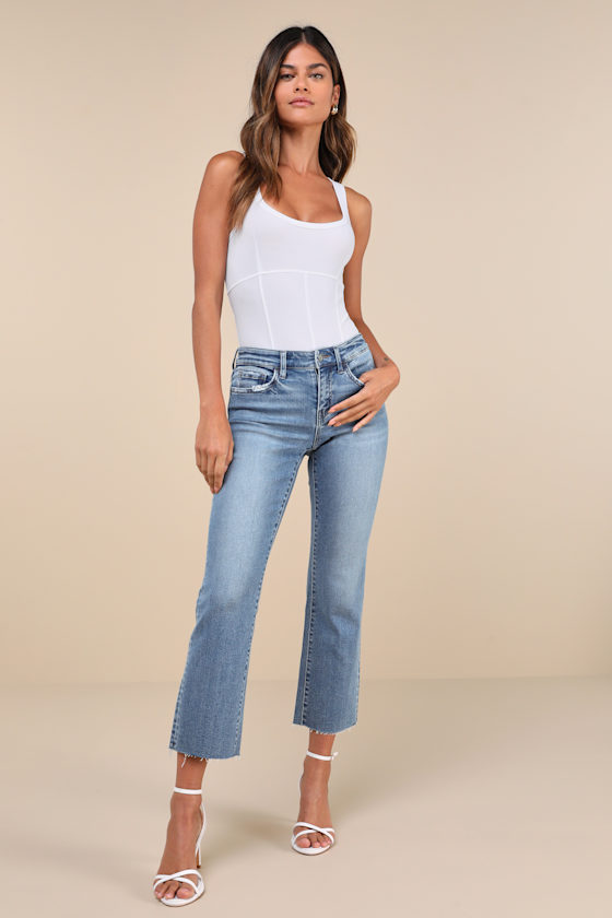 Vervet Melissa Light Wash Mid-Rise Straight Leg Raw Hem Jeans