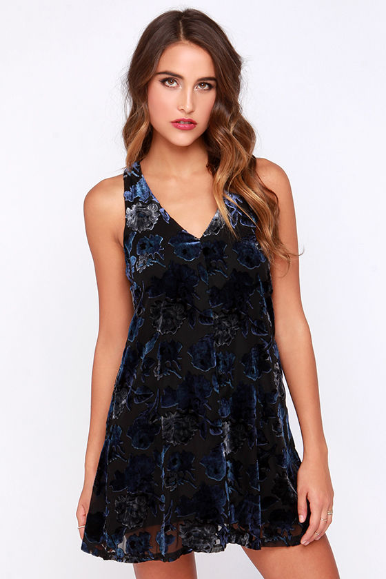 BB Dakota Landon - Blue and Black Dress - Shift Dress - Velvet Dress ...