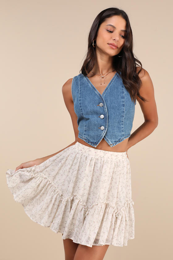 Whimsical Attitude Ivory Floral Ruffled Mini Skirt 2