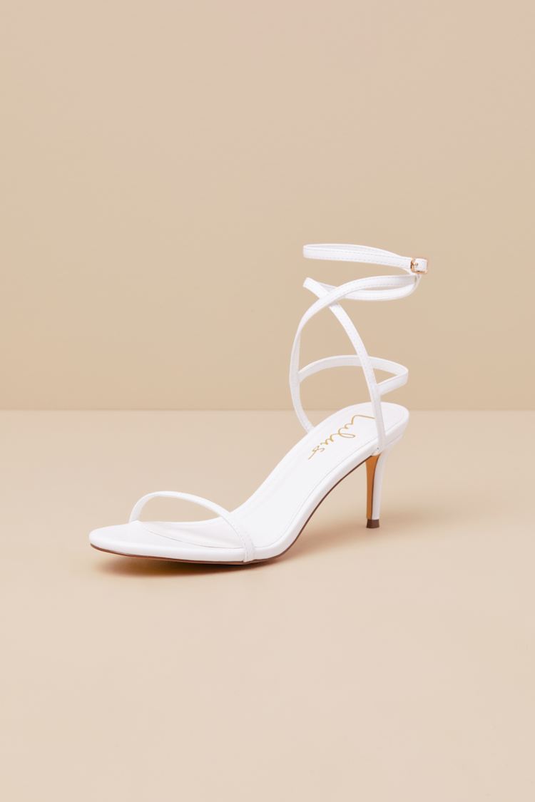 Cute Dresses, Tops, Shoes & Clothing for Women