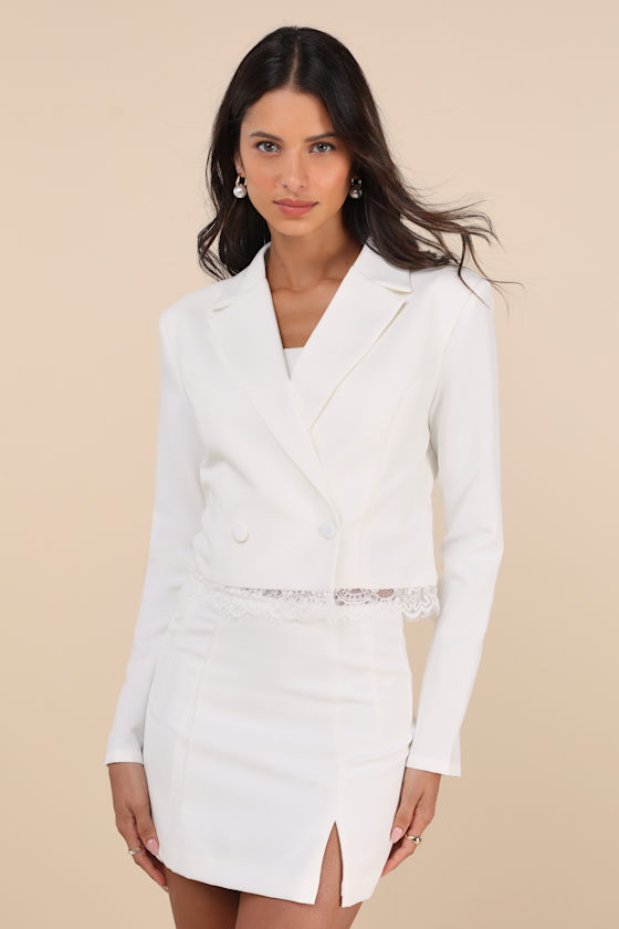 Savvy Elegance Ivory Lace Double-Breasted Cropped Blazer 4