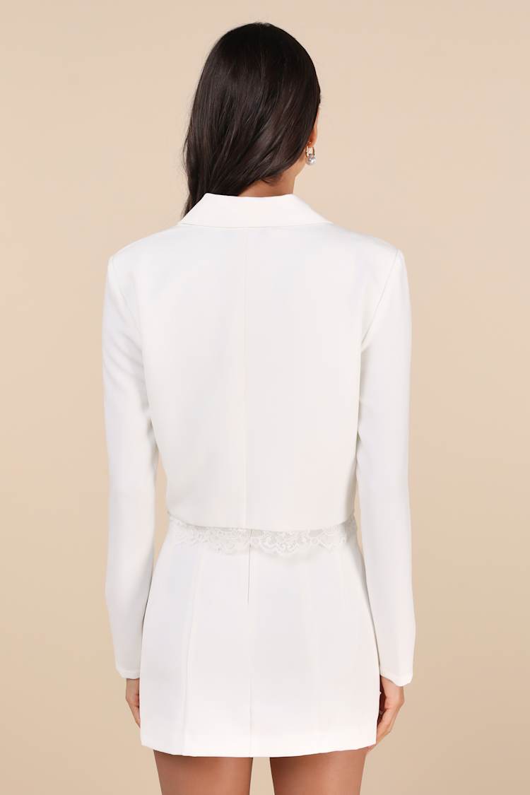 Savvy Elegance Ivory Lace Double-Breasted Cropped Blazer