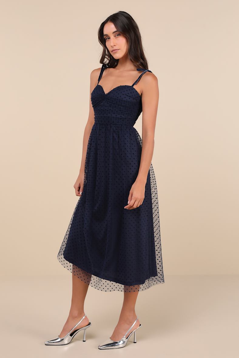 Cute Dresses, Tops, Shoes & Clothing for Women