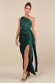 Signature Elegance Emerald Satin One-Shoulder Maxi Dress 2