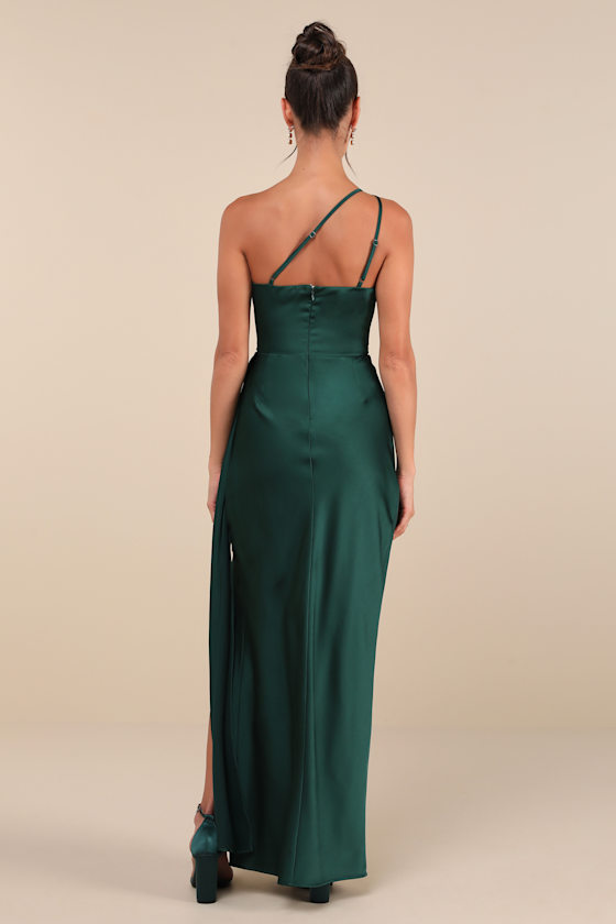 Lulus Signature Elegance Emerald Satin One-shoulder Maxi Dress In Green