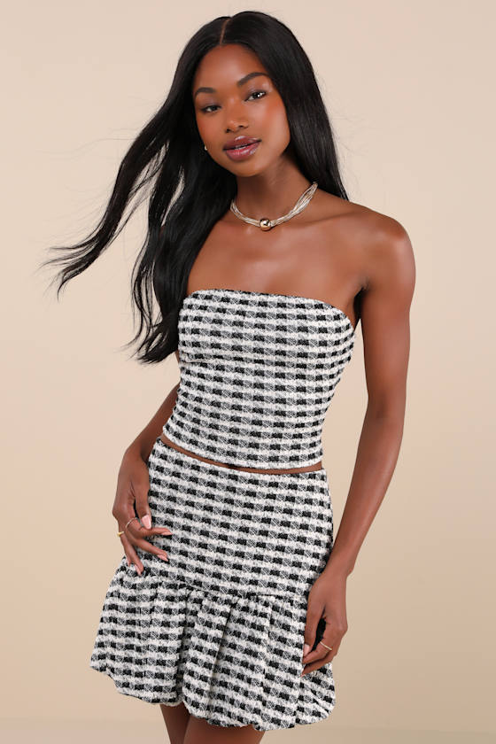 Ultra Darling Black and White Gingham Tweed Strapless Crop Top 3