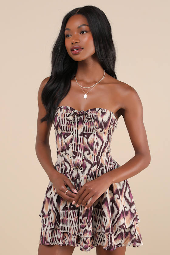 Carefree Energy Taupe Boho Print Lace-Up Strapless Tiered Romper 2