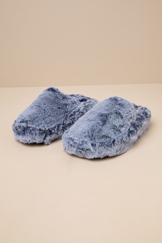 D'amelio Footwear Socozee Navy And White Faux Fur Flatform Slippers In Navy