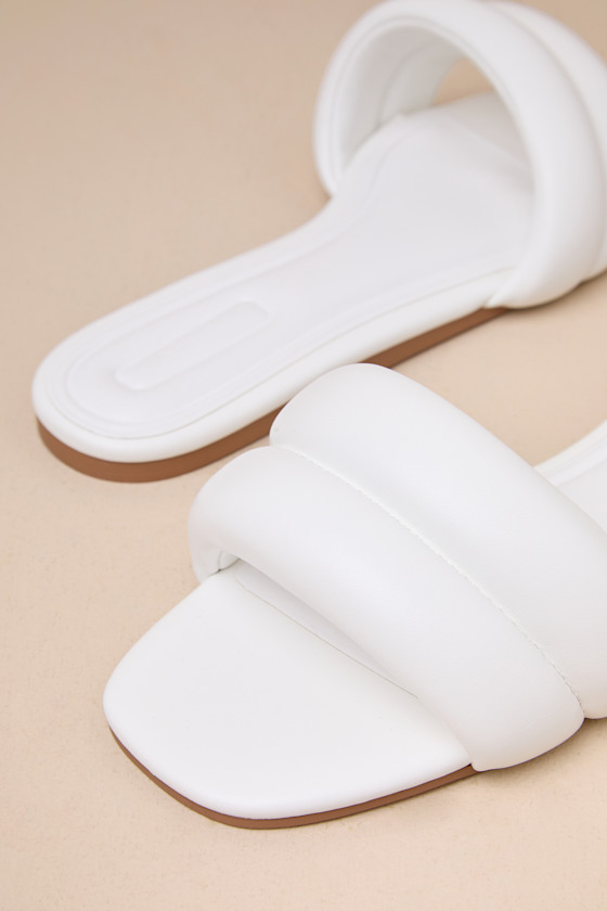 D'amelio Footwear Kovella Bright White Faux Leather Flat Slide Sandals In White