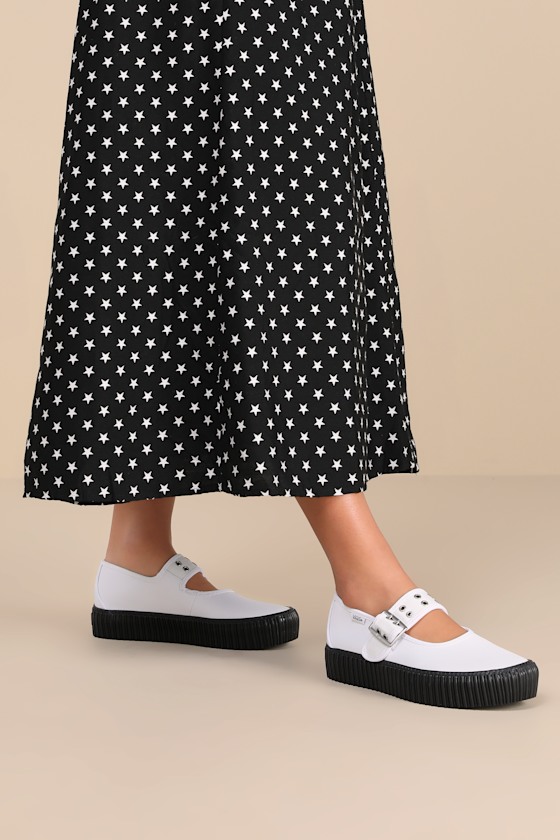 Mary Jane Creeper Grunge Ballet White and Black Flatforms 1