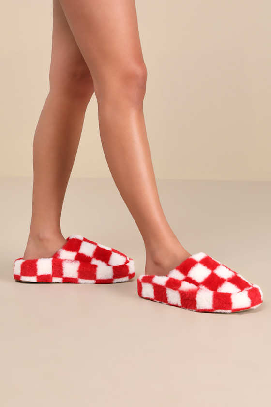 Socozee Red and White Checkered Faux Fur Flatform Slippers 1