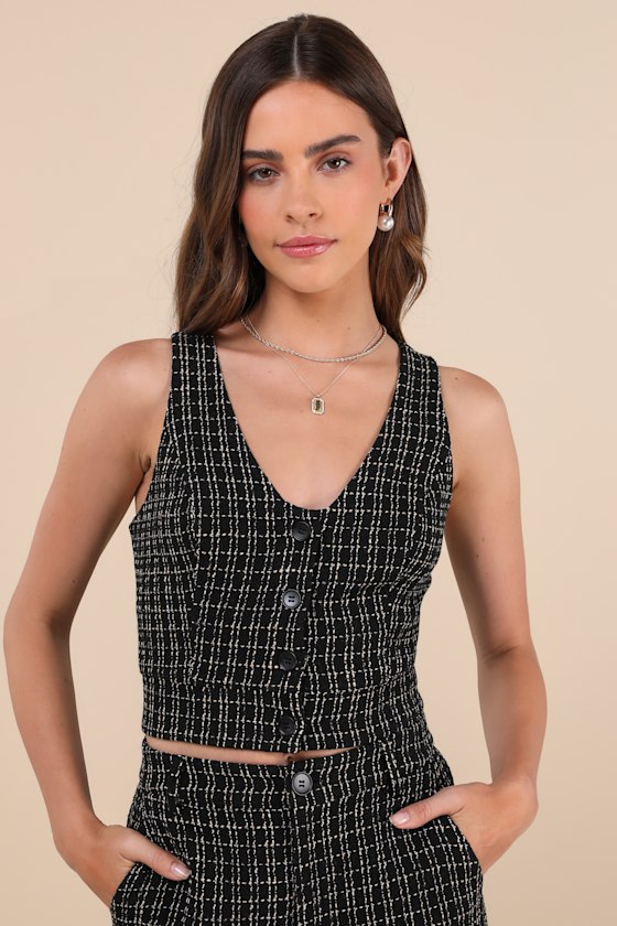 LULUS POSH PERCEPTION BLACK AND WHITE PLAID TWEED CROPPED BUTTON TOP