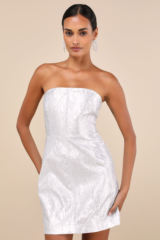 Lulus Party Poise Silver Textured Strapless Bodycon Mini Dress In Silver