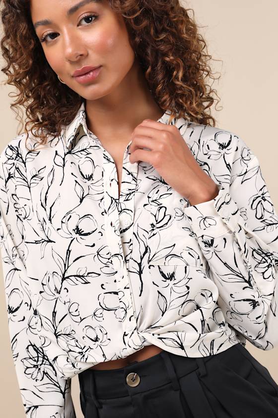 LULUS ARTSY ATTITUDE WHITE FLORAL COLLARED TWIST HEM BUTTON-UP TOP
