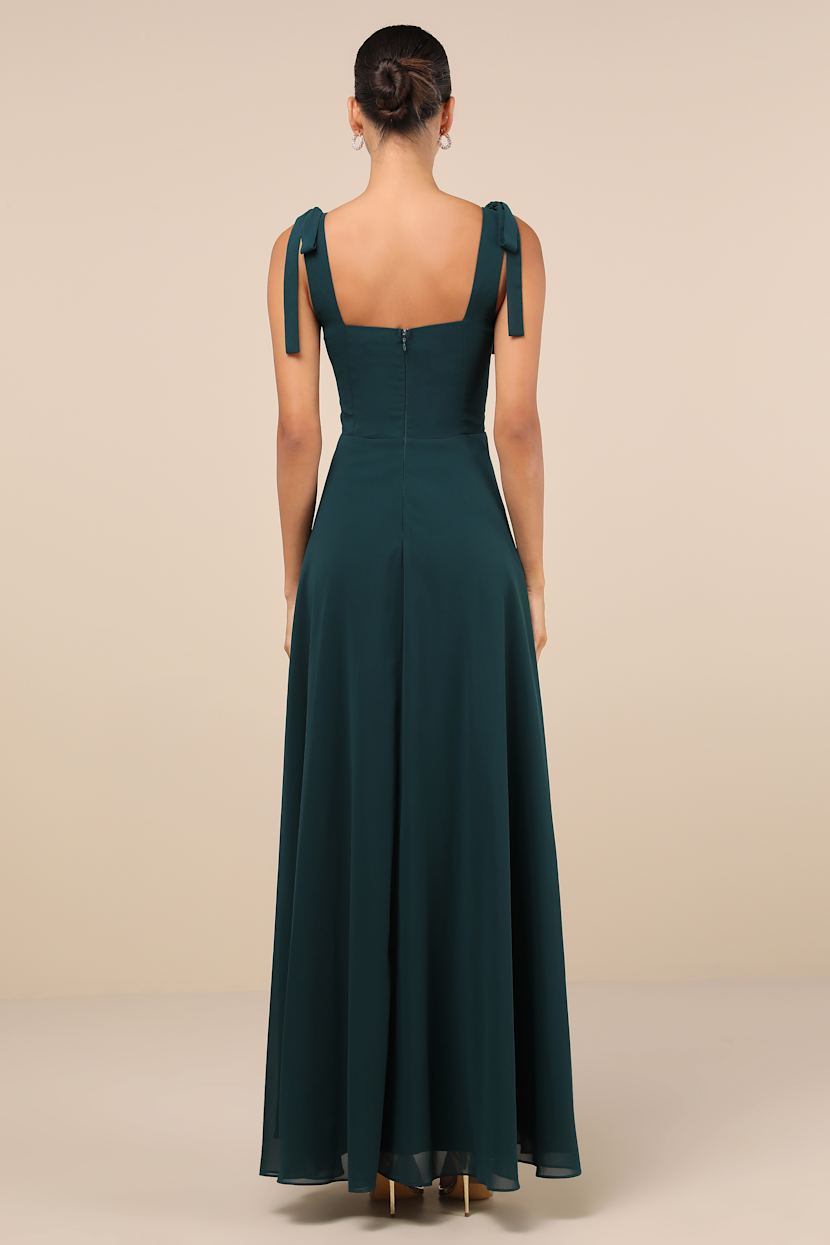 Cute Dresses, Tops, Shoes & Clothing for Women