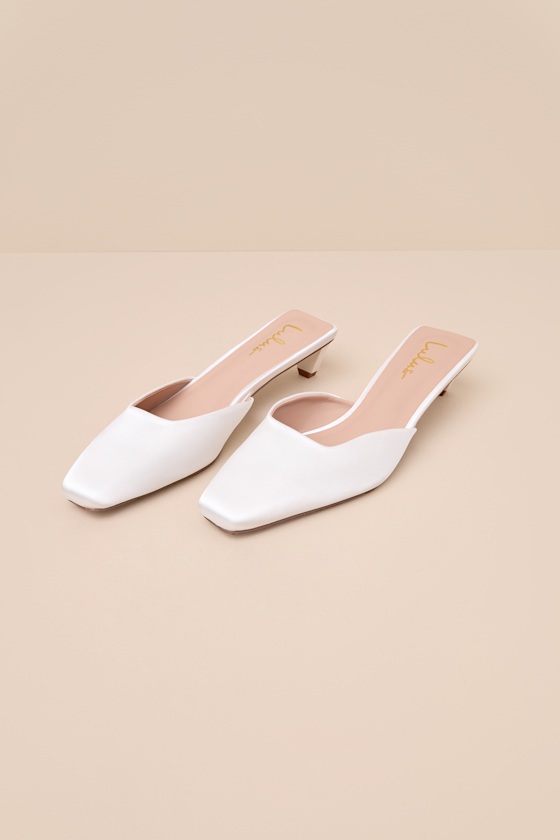 Auroette White Satin Kitten Heel Mule Pumps 1