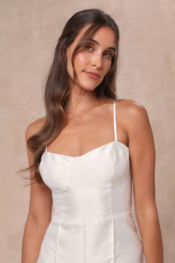 Lulus Contemporary Pose White Taffeta Bustier Sleeveless Jumpsuit In White
