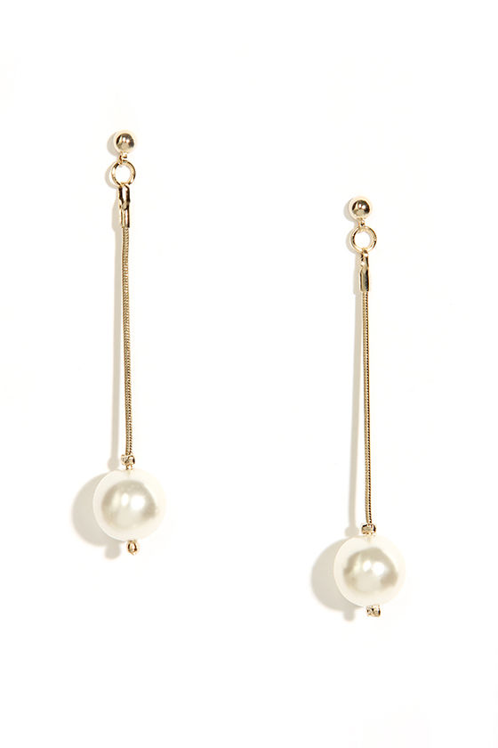 Pretty Pearl Earrings - Gold Earrings - Drop Earrings - $12.00 - Lulus