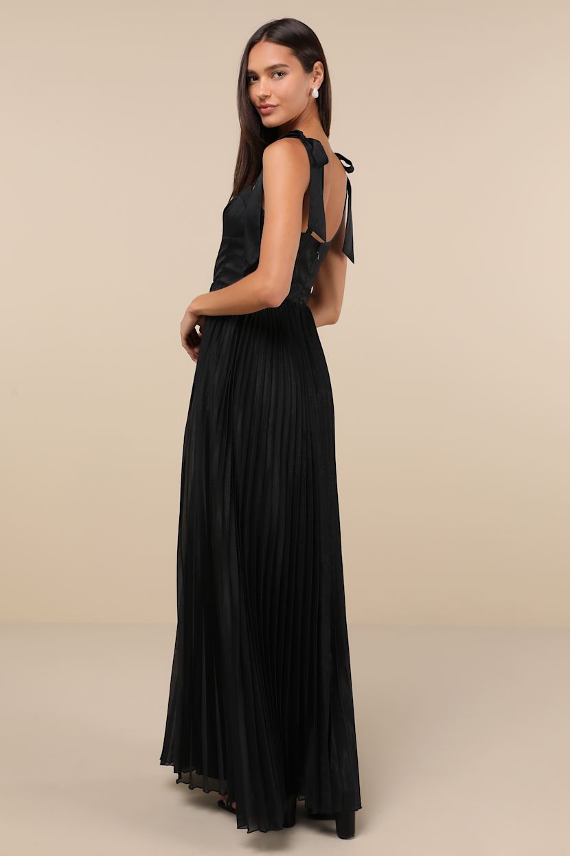 Attentive Elegance Black Tie-Strap Bustier Pleated Maxi Dress