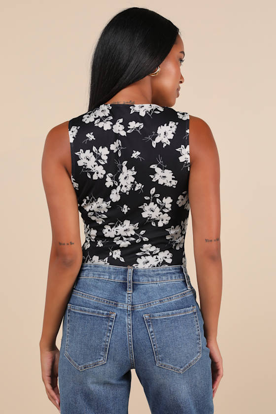 LULUS CHICLY ELEVATED BLACK FLORAL PRINT MESH SLEEVELESS BODYSUIT