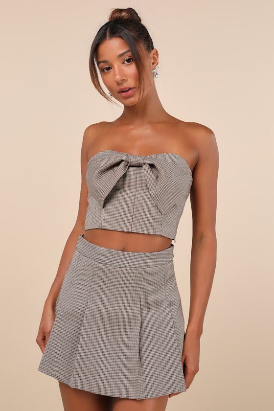Lulus Flirtatious Darling Brown Houndstooth Plaid Bow Crop Top In Brown
