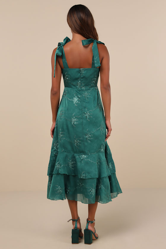 Elegant Direction Green Embroidered Ruffled Tie-Strap Midi Dress 3