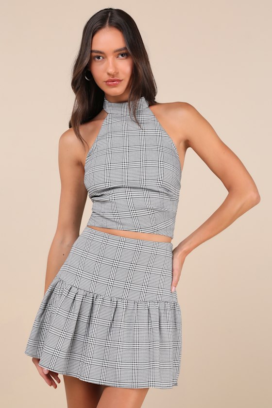 Trendy Momentum Black and White Plaid Mini Skirt 4