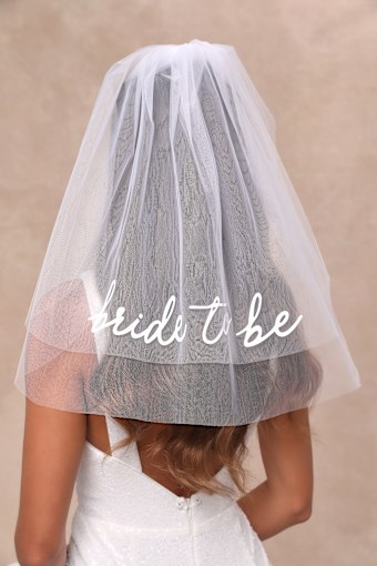 Bride to Be White Tulle Layered Short Veil 2