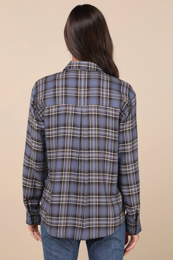 Lulus Seasonal Concept Blue Plaid Flannel Button-up Top In Blue