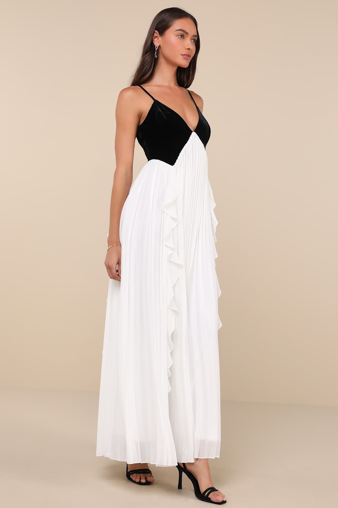 Envied Glamour Black and White Pleated Backless Maxi Dress