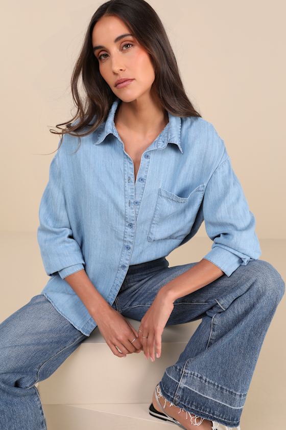 LULUS COVETED OPTION BLUE CHAMBRAY LONG SLEEVE BUTTON-UP TOP