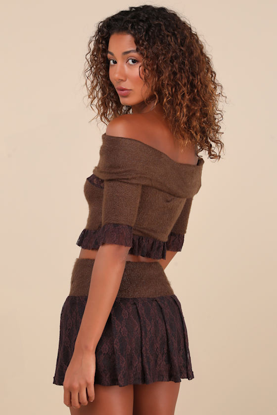ZEMETA GIVE ME ONE SEC BROWN FUZZY LACE MINI SKIRT