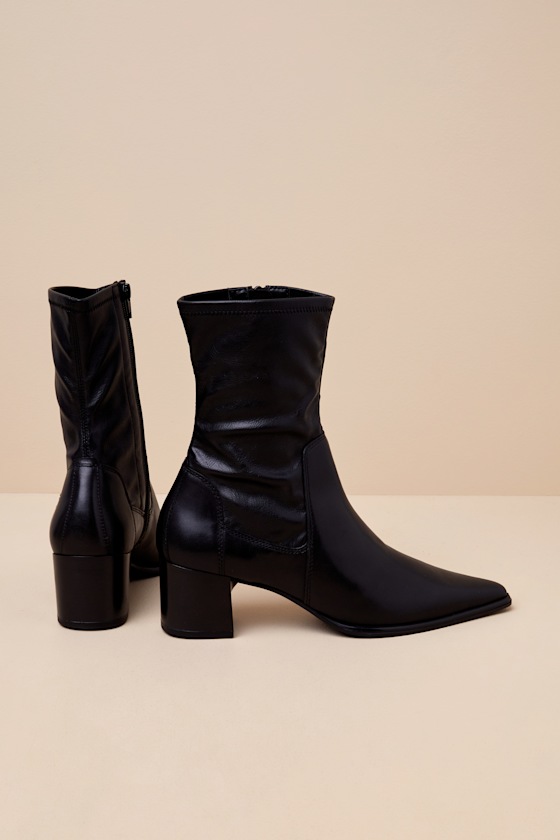 Giselle Black Leather Pointed-Toe Ankle Boots 4