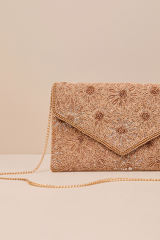 Dazzling Favorite Gold Beaded Floral Clutch - thumbnail 6