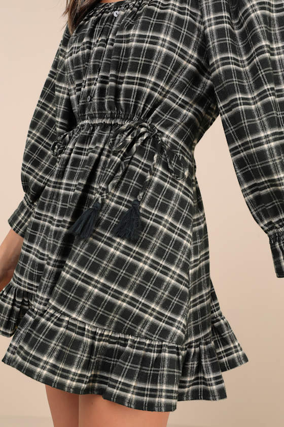 Lulus Autumn Perfection Green Plaid Mini Dress With Pockets In Green