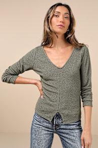 Novel Poise Olive Green Textured V-Neck Long Sleeve Top 2