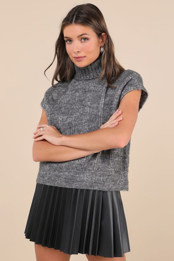 トップス Meer.23SSHEART SLEEVELESS KNIT /CHARCOAL Heather Charcoal Sweater - Cable Knit Vest Top - Grey