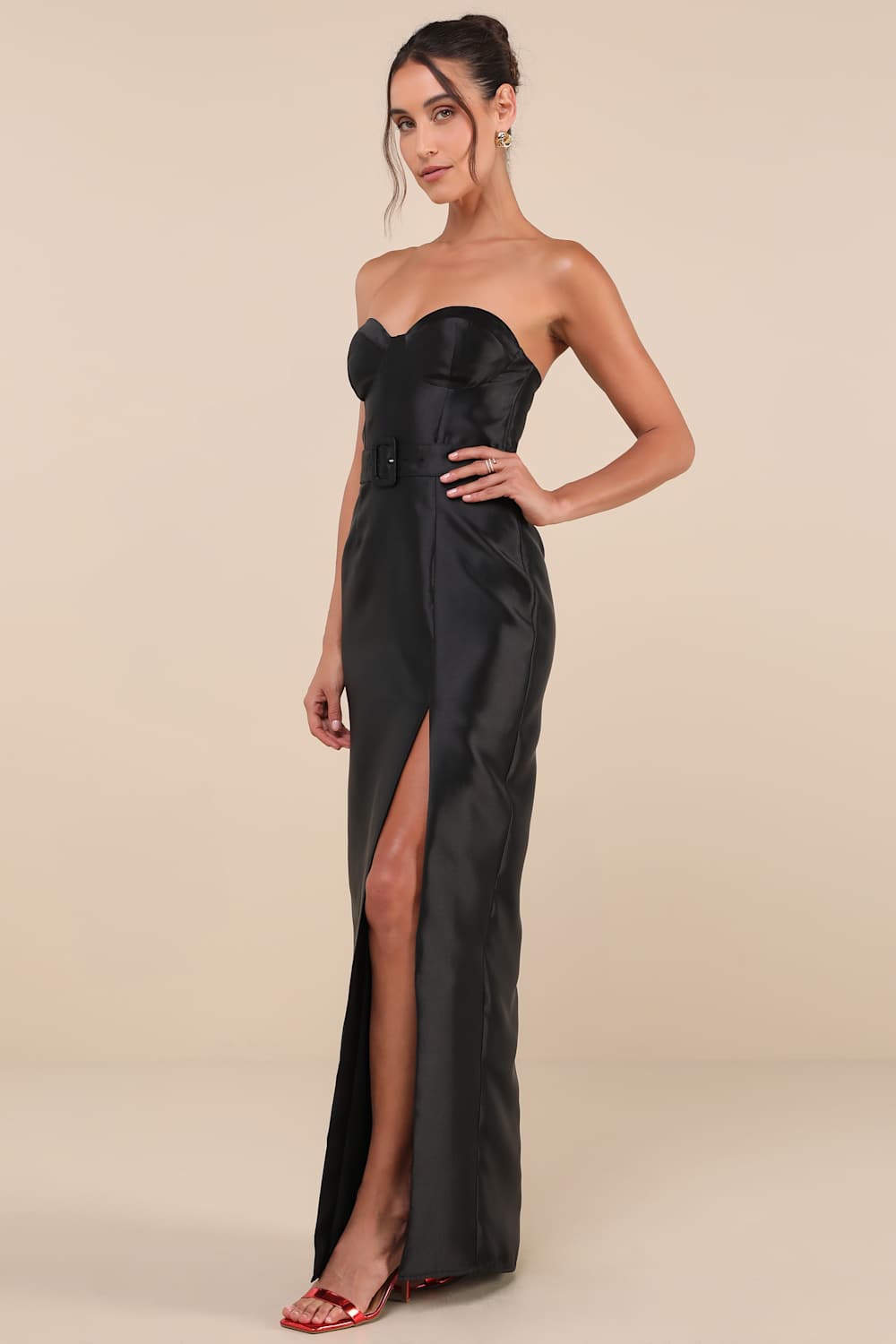 Excellent Sensation Black Strapless Ruffled Maxi Dress
