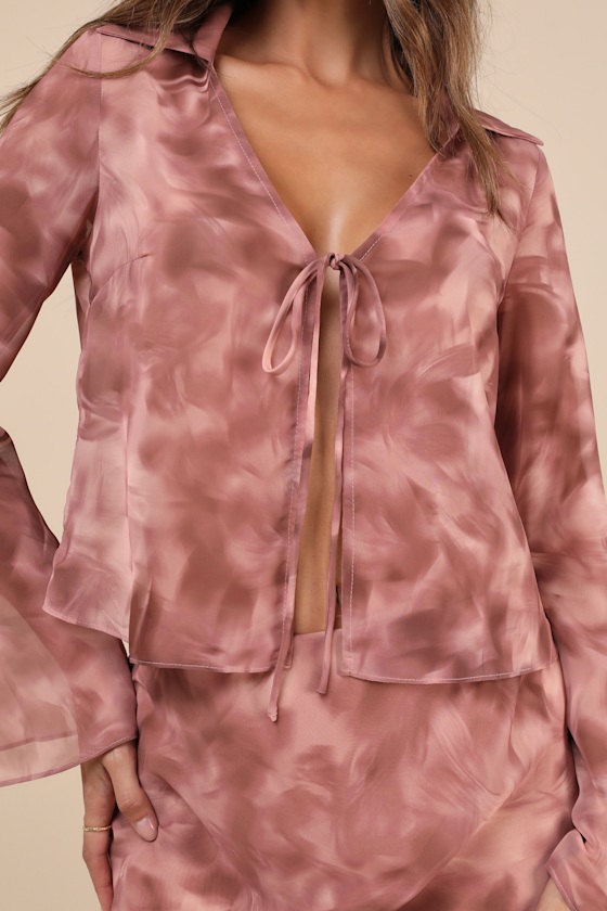 Glamorous Ethereal Aesthetic Mauve Abstract Tie-front Long Sleeve Top In Mauve