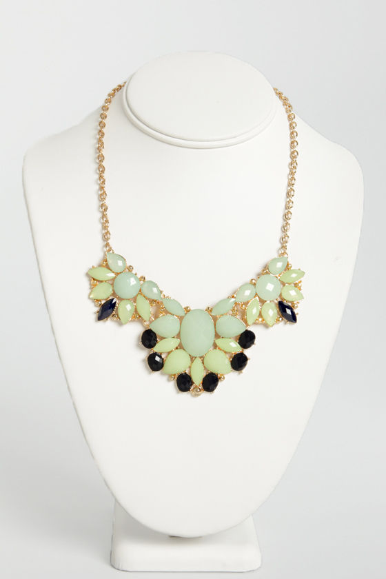 Rainbow Necklace Luxe - Pretty in Blue main image 1
