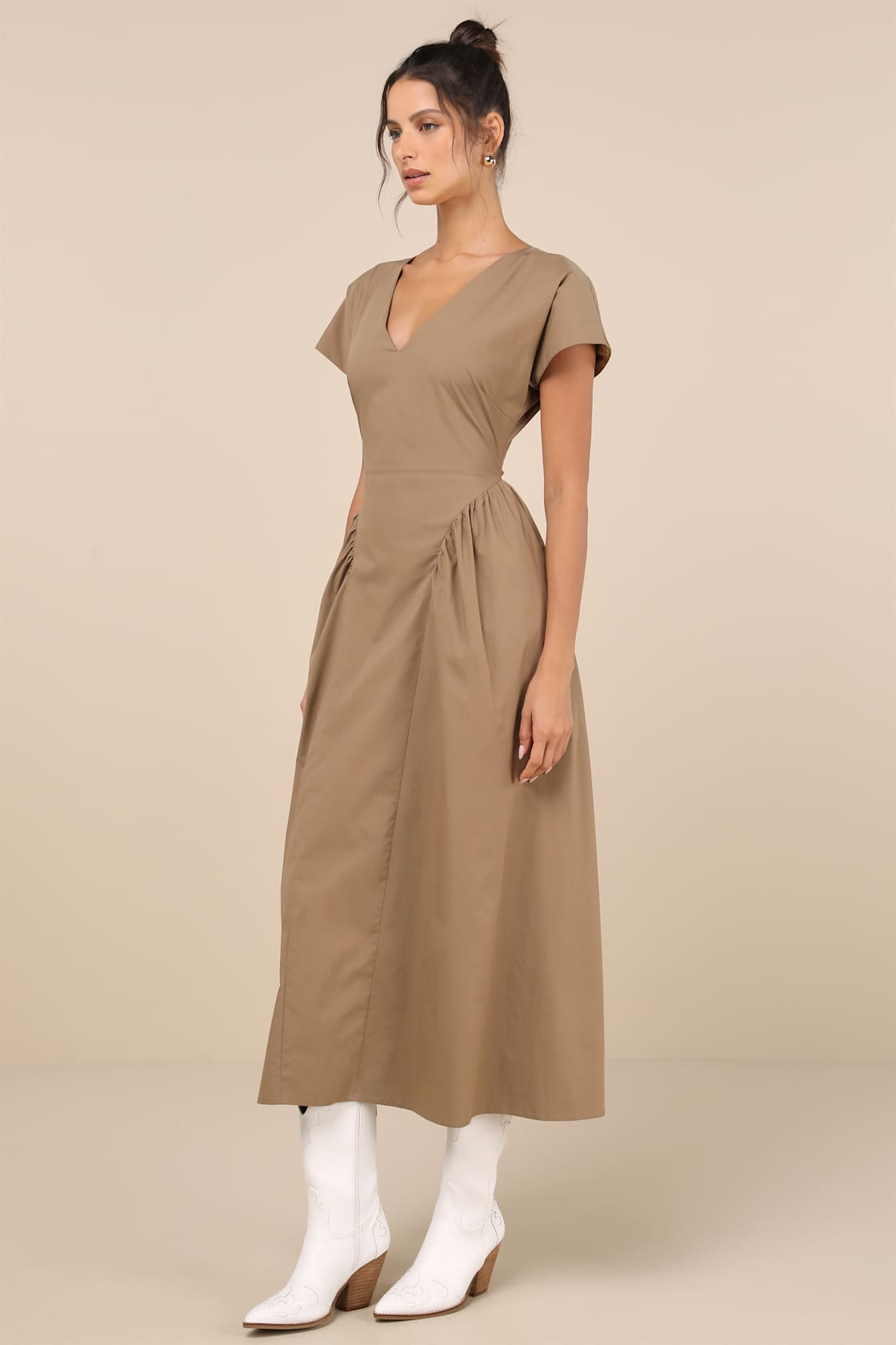Modern Concept Khaki Short Sleeve V-Neck Midi Dress With Pockets