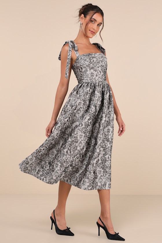 Successfully Chic Grey Jacquard Pleated Tie-Strap Midi Dress 2