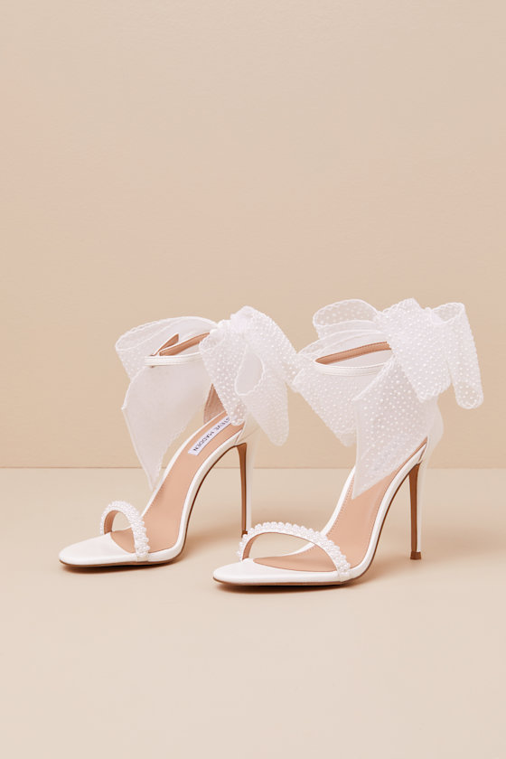 Steve madden bow sandals on sale