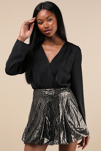 Majorly Glam Gold and Black Lace Bubble Hem Mini Skirt 1
