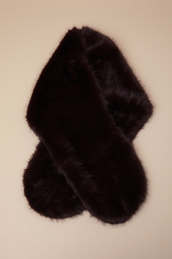 Posh Posture Brown Faux Fur Stole 2